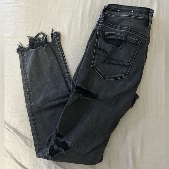 Black American eagle ripped skinny jeans - Picture 3 of 3